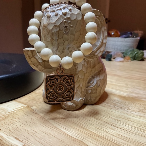 Riverstone (10 mm) with Copper Charm and Chain - Picture 5 of 9